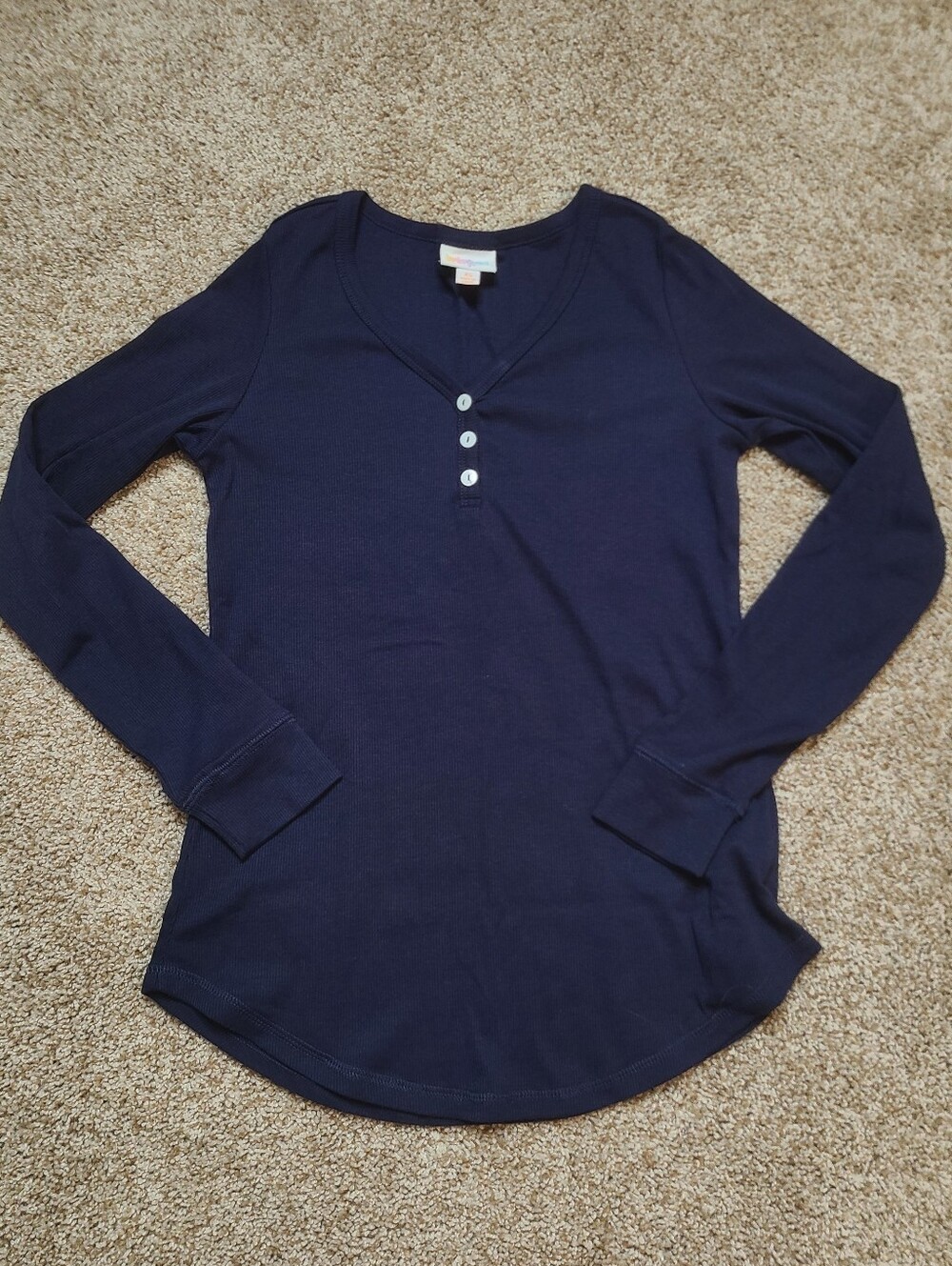 NEW LuLaRoe Ruby Henley Ribbed Thermal Long Sleeve Tee